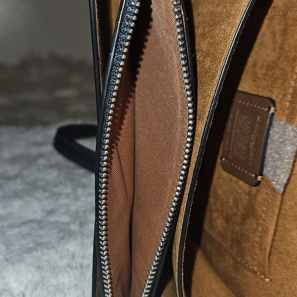 NWT Coach Mini Klare Crossbody. Houndstooth Print - Picture 12 of 14